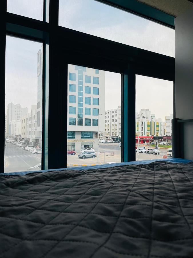 Faye * Abu Dhabi